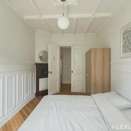 Spacious 4-bedroom In 14 - Alesia