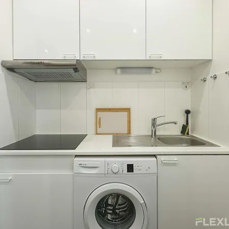 Spacious 4-bedroom In 14 - Alesia Paris