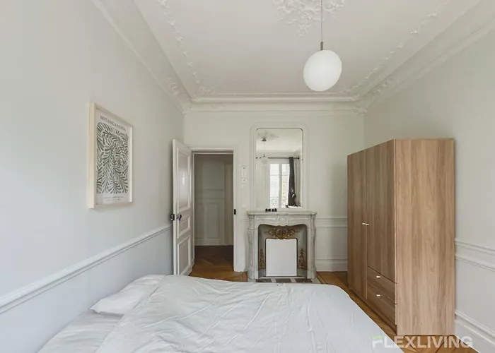 Διαμέρισμα Spacious 4-bedroom In 14 - Alesia *