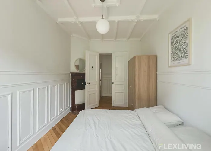 Spacious 4-bedroom In 14 - Alesia