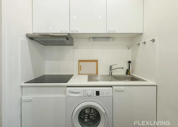 Spacious 4-bedroom In 14 - Alesia Παρίσι
